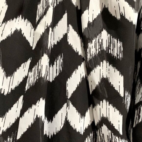 A Byer Black & White Chevron Print Sleeveless Dress, S - Picture 4 of 6